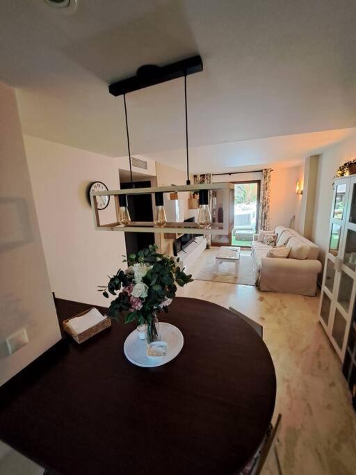 Olivia Sunny 2 Bedroom Apartament Punta Prima ตอร์เรเวียคา ภายนอก รูปภาพ